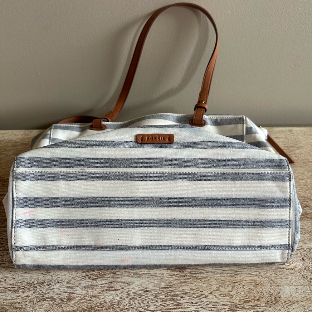 Fossil Blue and White Striped Tote with Brown Leather Straps - Picture 4 of 10